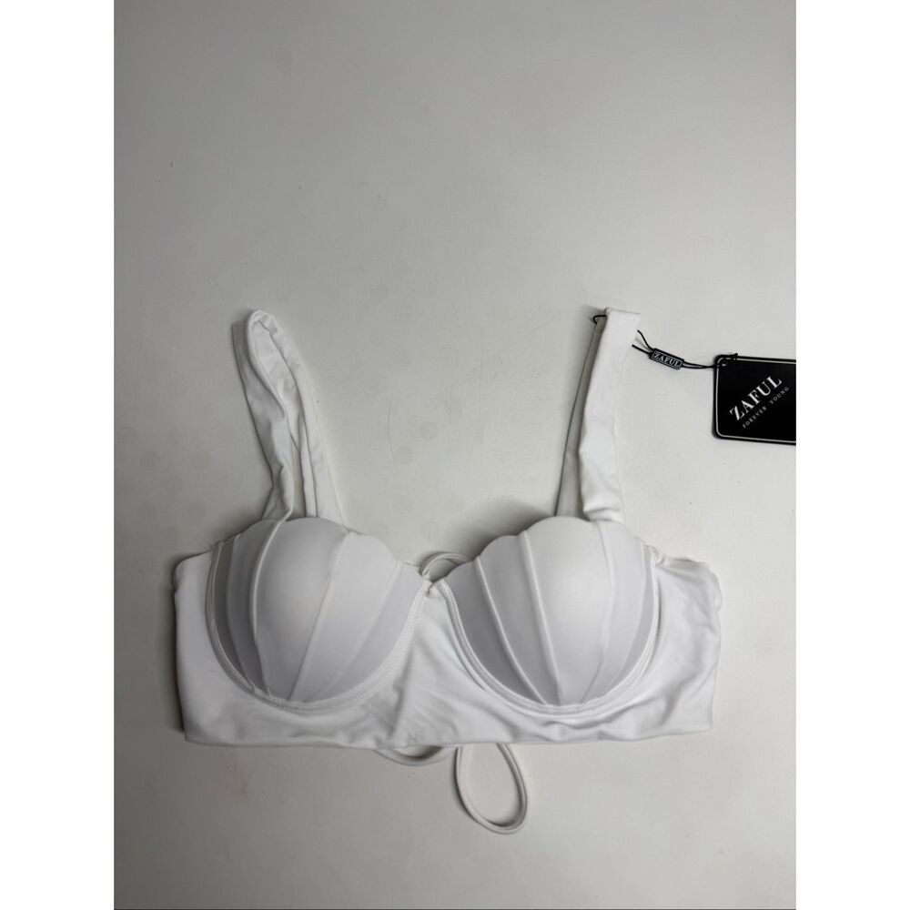 Zaful White Bikini Top Structured Cups Lace Up Back Size M NWT